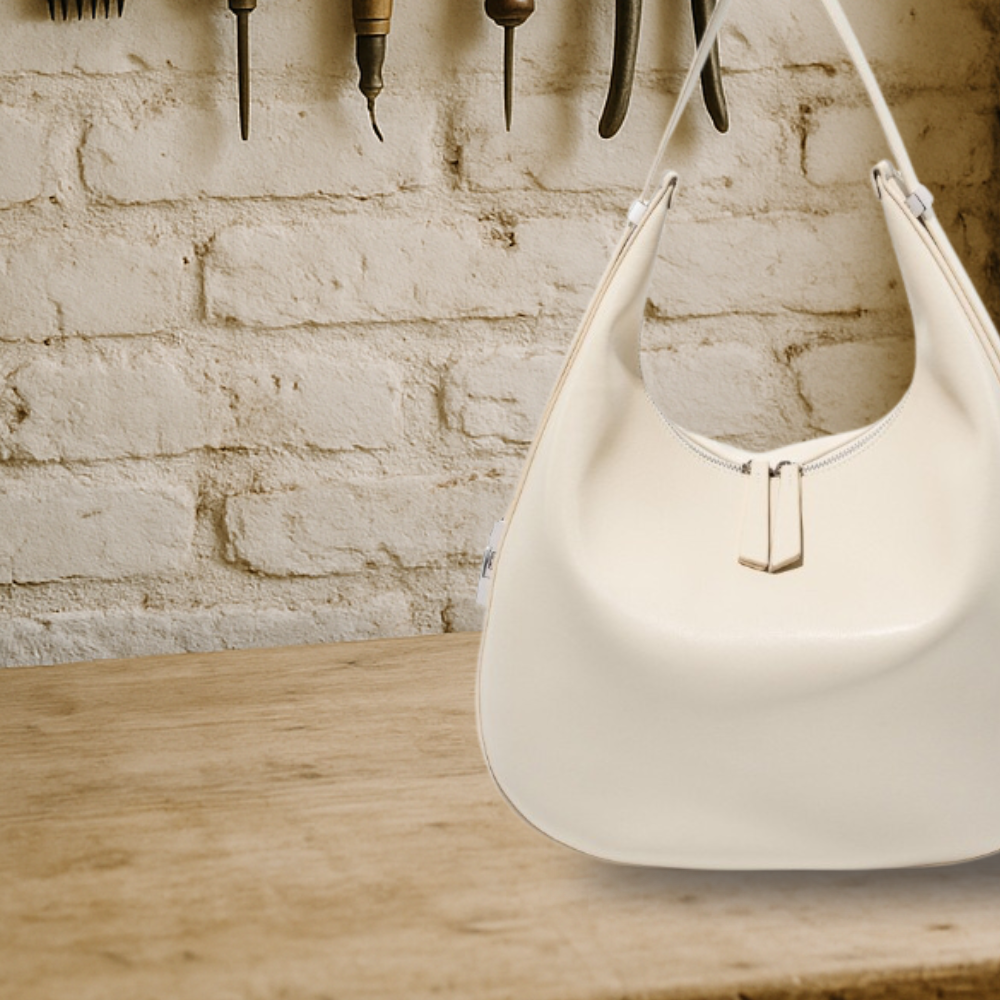 BIKUUL | Halbmondförmige Eimertasche aus echtem Leder