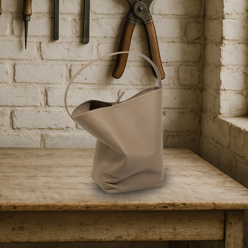 BIKUUL | Eimertasche aus Leder im Faulenzerstil