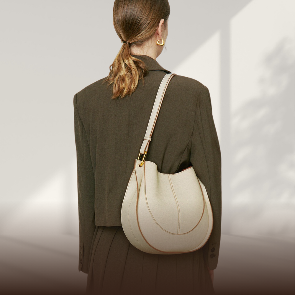 BIKUUL | Crossbody aus weichem, gemustertem Leder